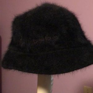 Bebe hat